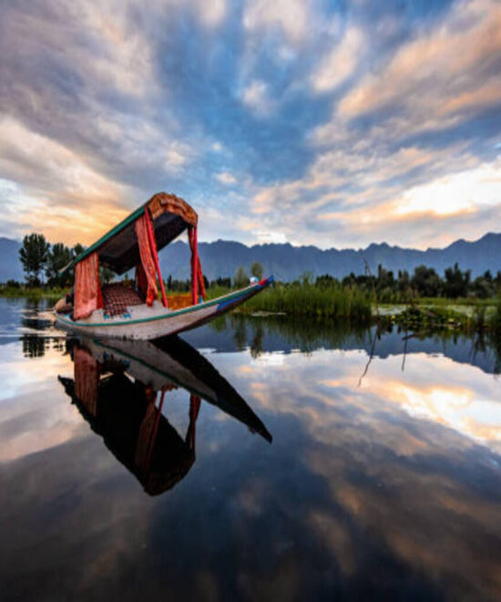 Kashmir 4 days 3 Nights