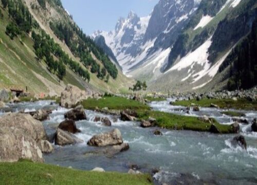 Kashmir 5 Days 4 Nights